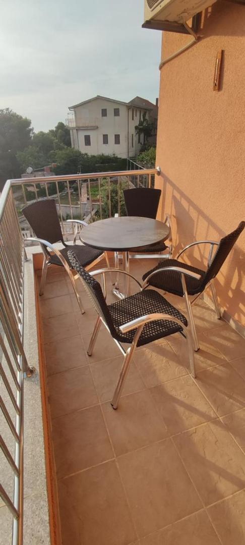 Apartment Visum Primošten Extérieur photo